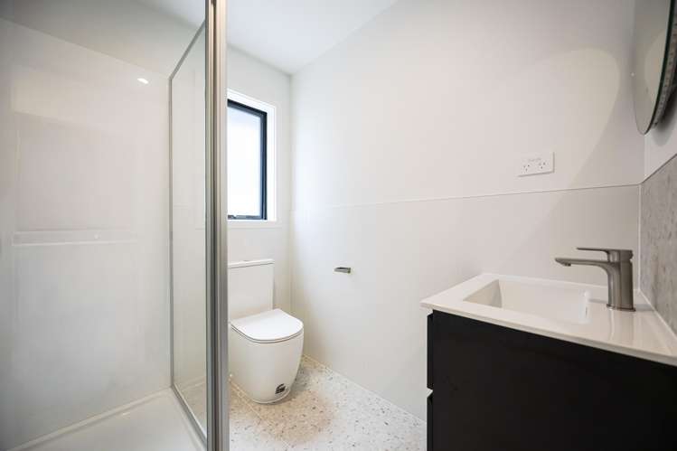 11 O'Neills Road Swanson_11