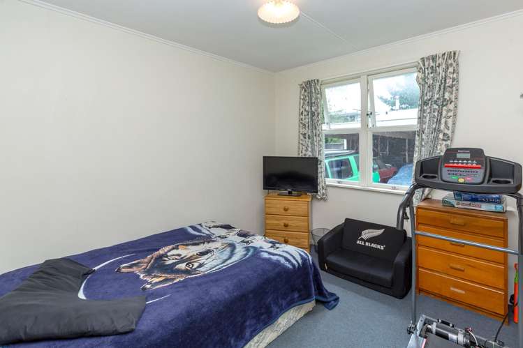 7 and 7a Puriri Crescent Masterton_14