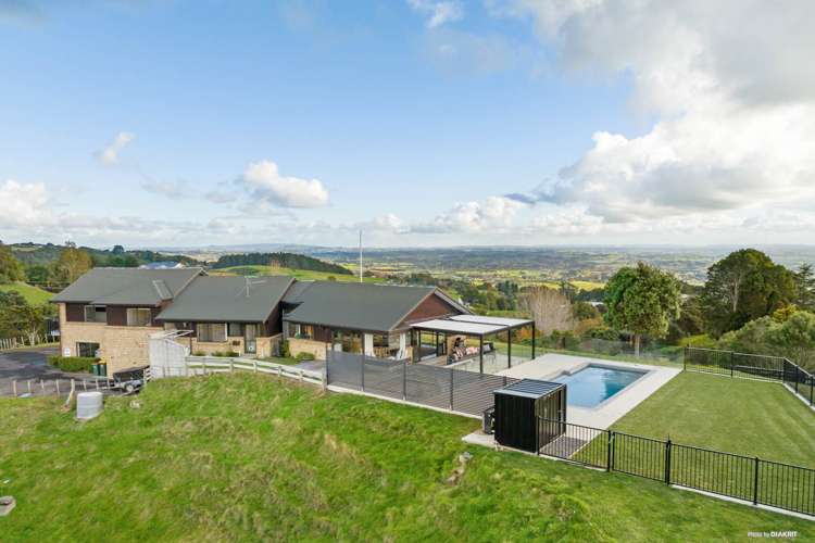 700 Ponga Road Opaheke_14