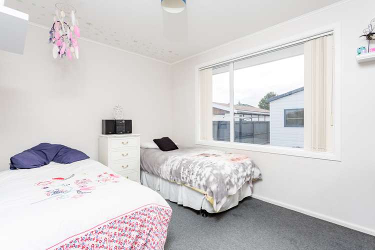 6 Oriana Crescent Hornby_7