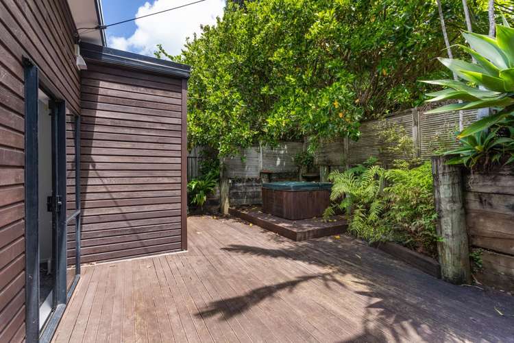 19 Warner Park Avenue_5