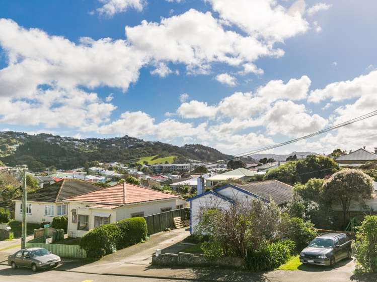 8/118 Russell Terrace Berhampore_10