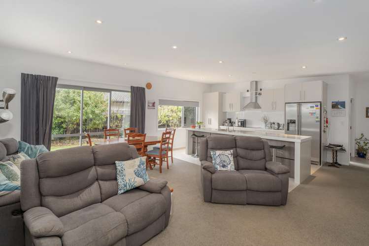 57 Kupe Drive Whitianga_9