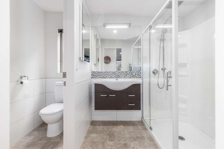 2 Ocean Vista Lane Paraparaumu_12