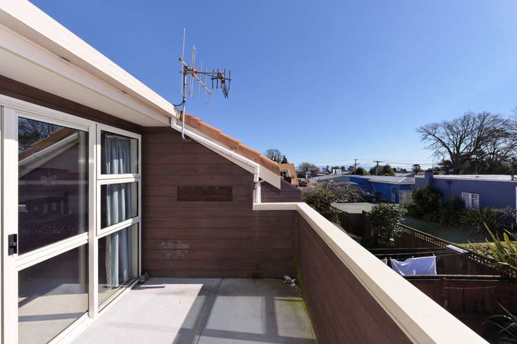 7 Honey Tye Way Stoke_19