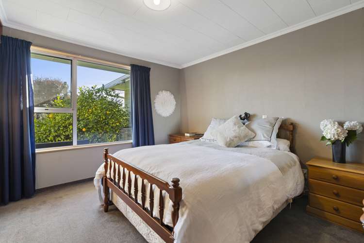 1632 Cust Road Cust_18