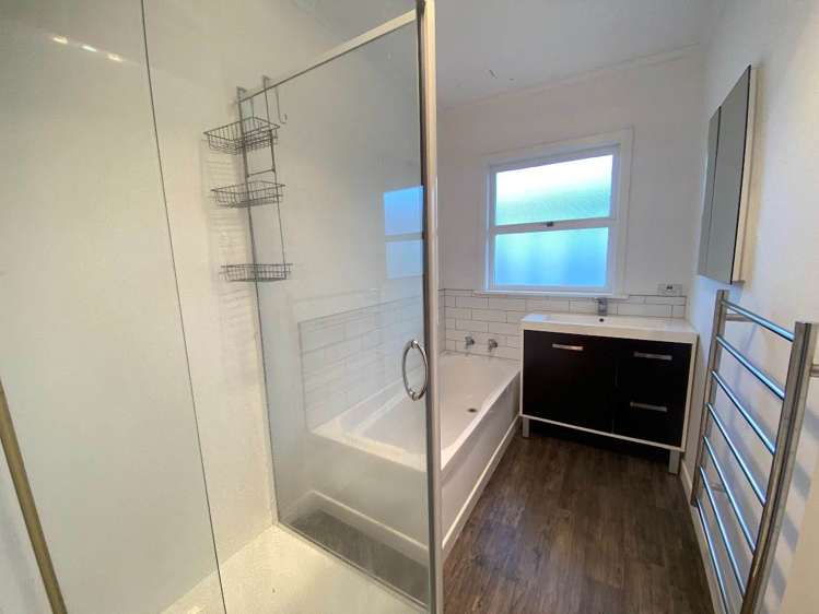 3 Lawrie Avenue Pukekohe_9