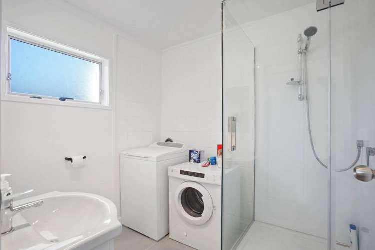 17 Fred Woodward Place Mount Roskill_9