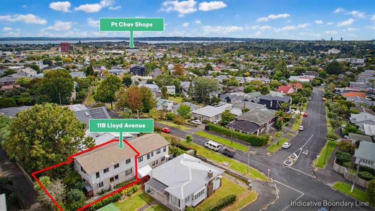 11B Lloyd Avenue Mount Albert_24