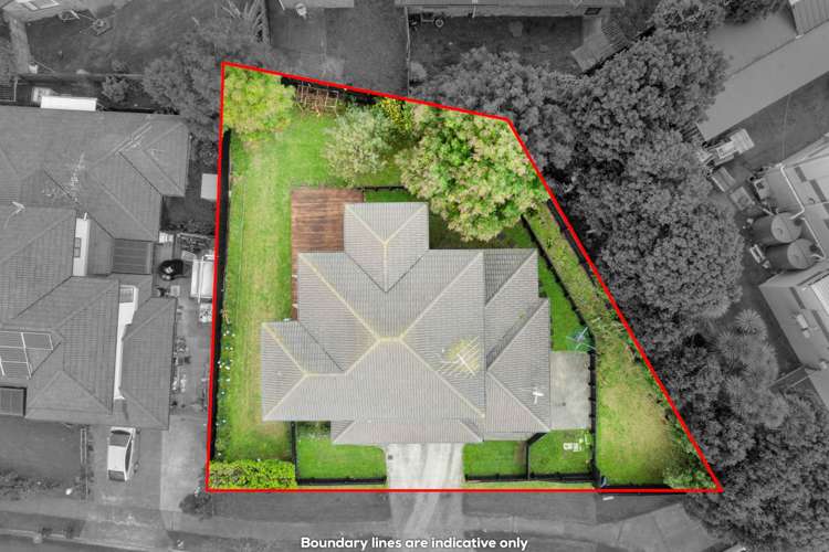 4 Liscooly Place Flat Bush_17