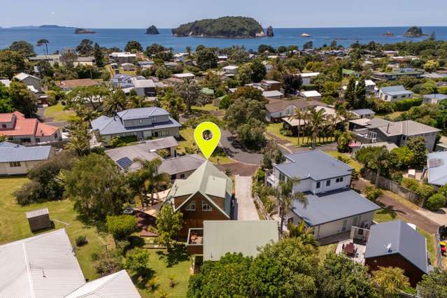 12 Cathedral Court Hahei_2