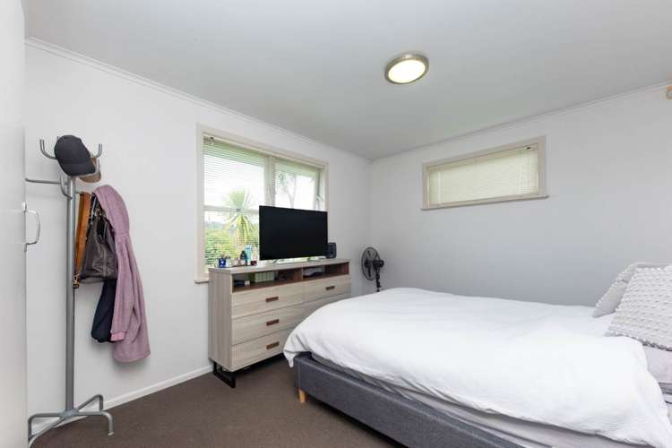 12 Nandana Drive Glen Eden_12