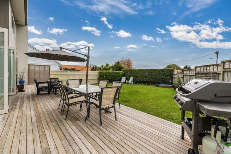 18 Fraser Road Narrow Neck_6