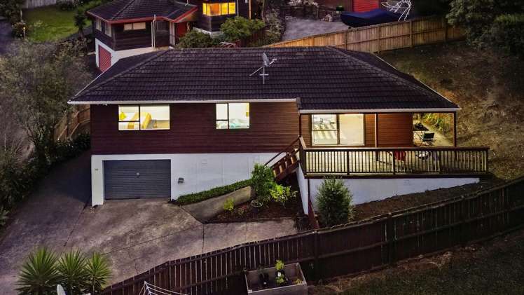 2/51 Greenvalley Rise_0