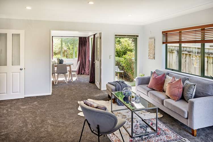 18 Chippenham Grove Churton Park_9