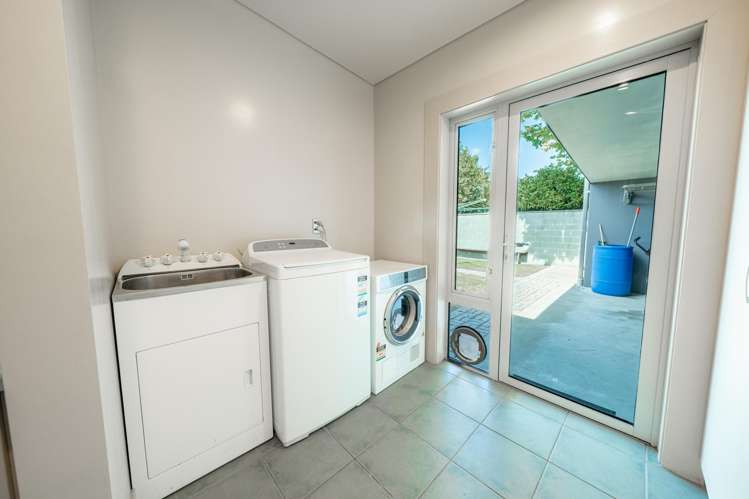 75 & 81 Rosewood Drive Rosedale_27