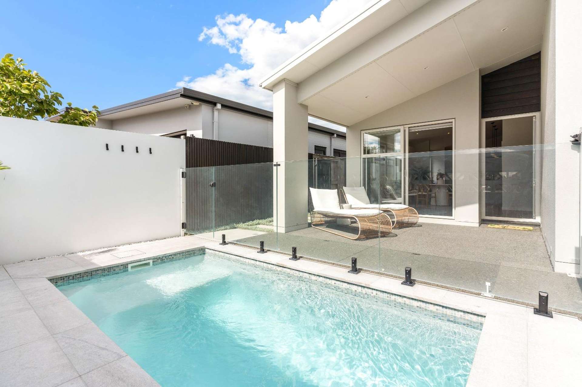 45 Awatira Drive 1131_0