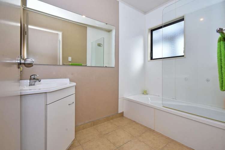 2/68 Marne Road Papakura_8