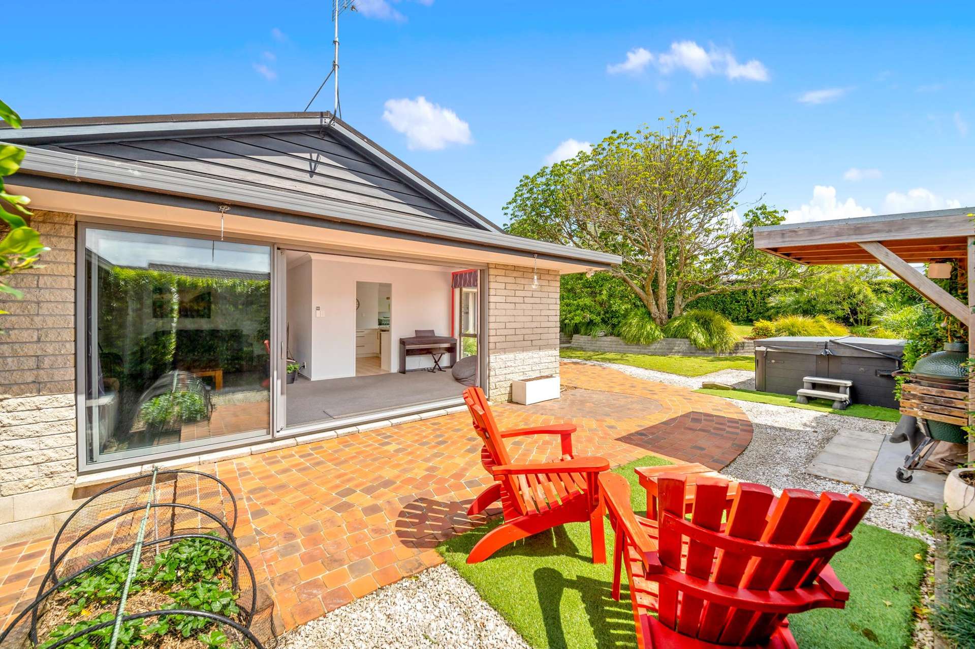 90 Glenmore Road Sunnyhills_0