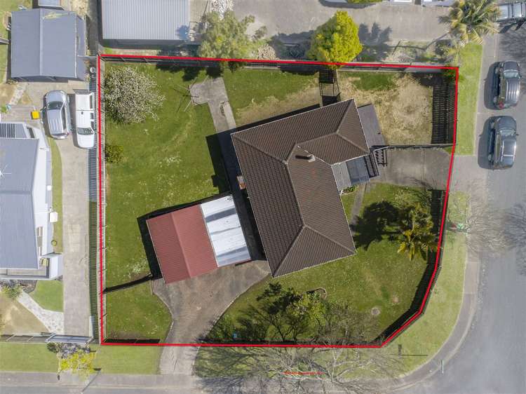 2 Win Grove Hatfields Beach_18