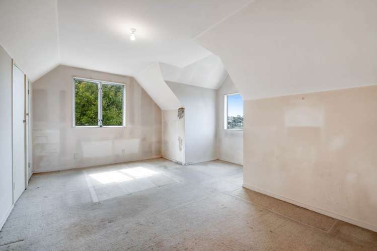 18 Tesla Place Totara Vale_11