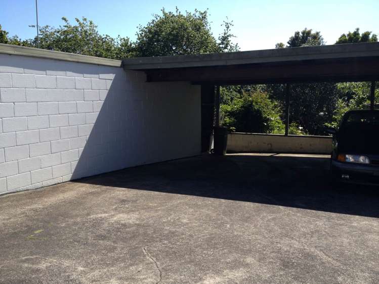 2/80 West Coast Road Glen Eden_2