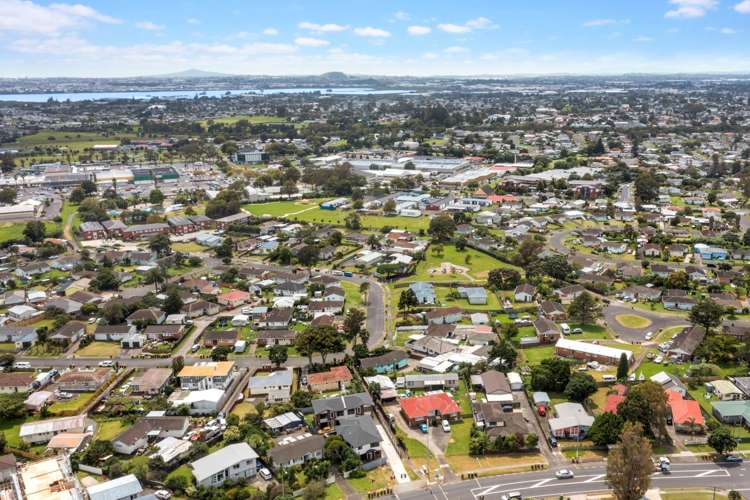 713 Massey Road Mangere_6