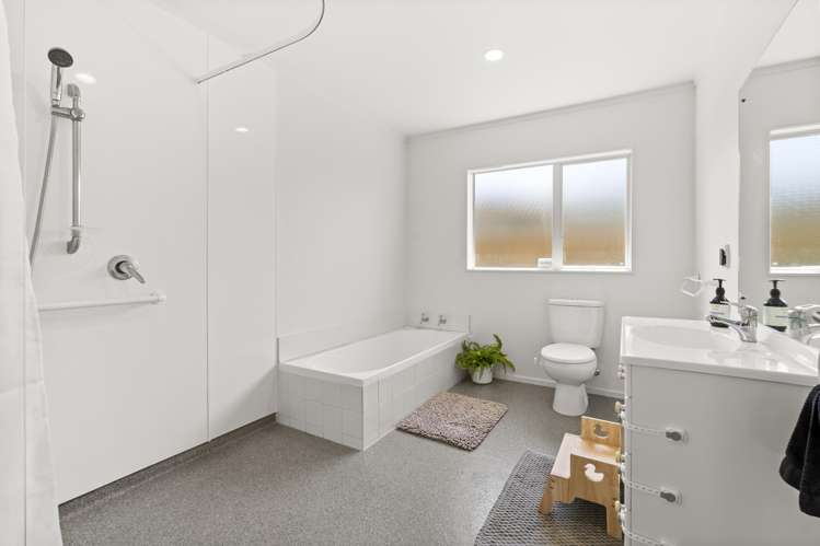 12 Judd Place Orewa_13