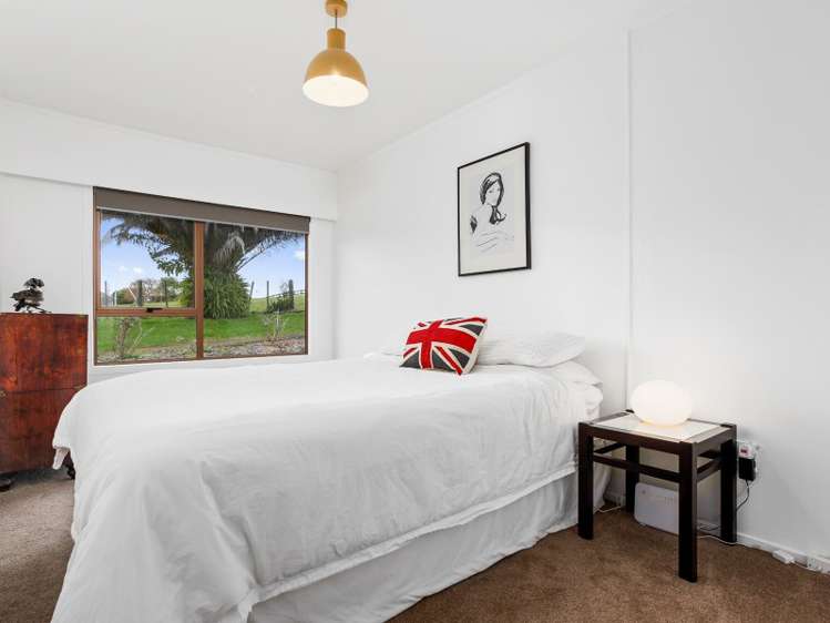 771 Ridge Road Riverhead_15