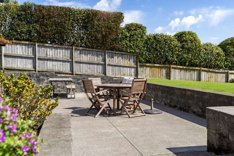 1 Karaka Road Beachlands_12