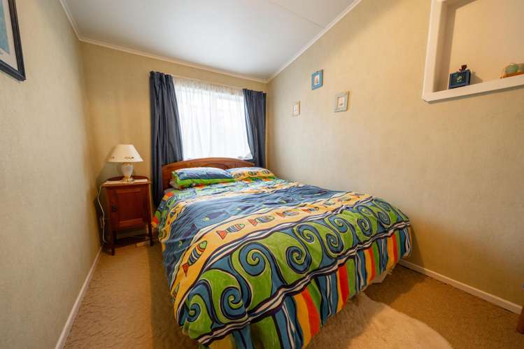 23 Ivy Street Riverton_16