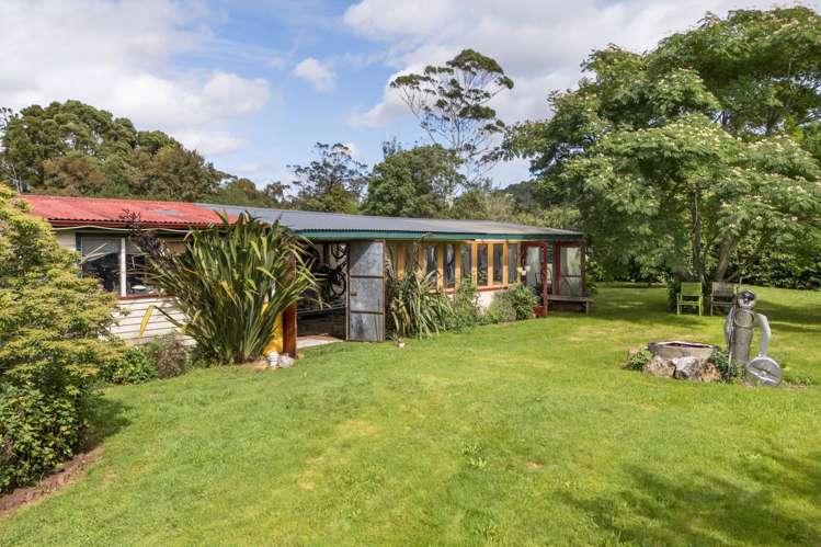 10A Queen Street Waikino_13