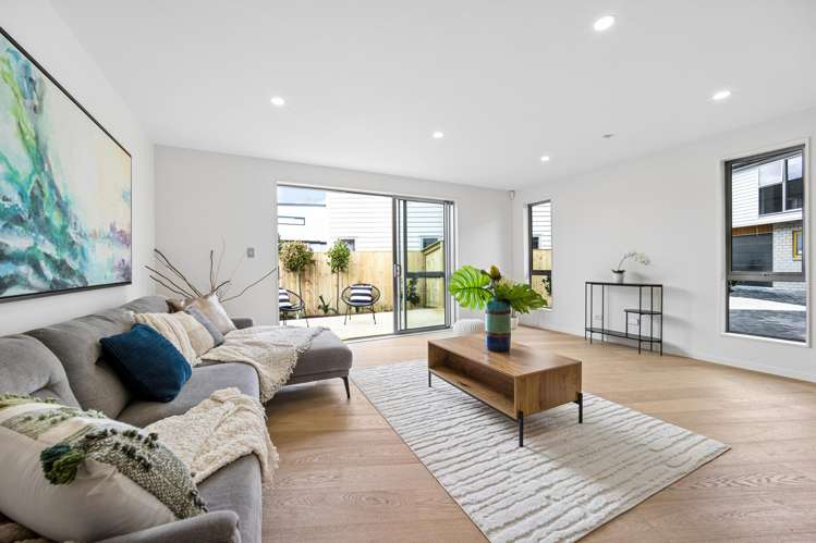 15b Edgerton Road Te Atatu Peninsula_4