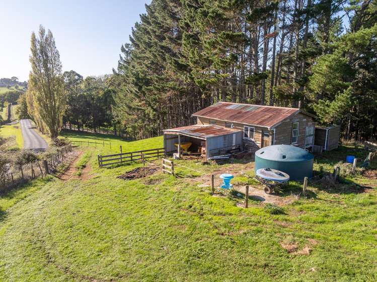 24 Rowe Road Whatawhata_8