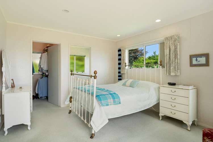 54 Huia Street Waikanae_19