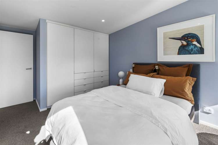 9 Walnut Avenue Strowan_24