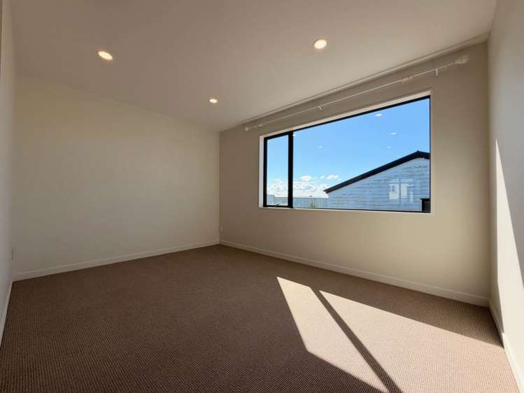 6 Alexander French Close Millwater_7