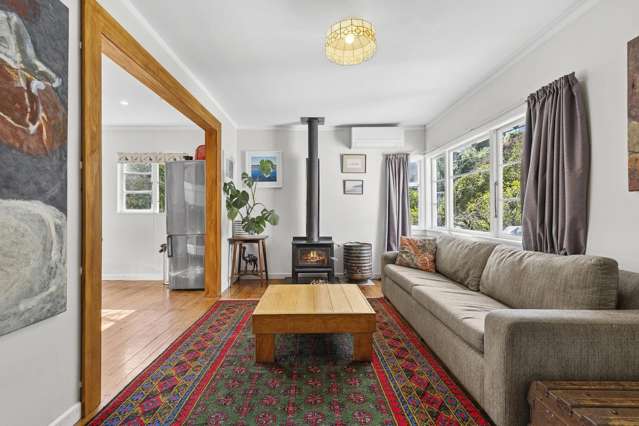 90 Murphy Street Toi Toi_2