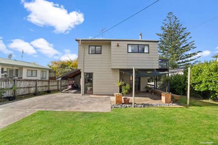 2/65 Lancaster Road Beach Haven_15