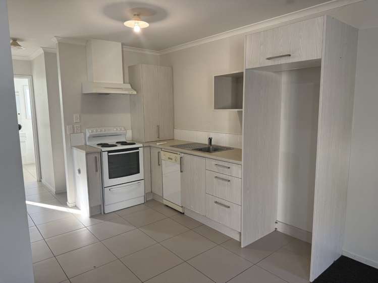 6/7 Stanley Street Claudelands_2