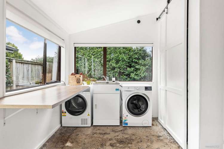 52 Sandspit Road Waiuku_11