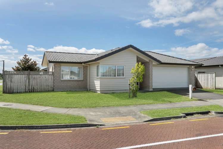 9 Disley Road Wattle Downs_13