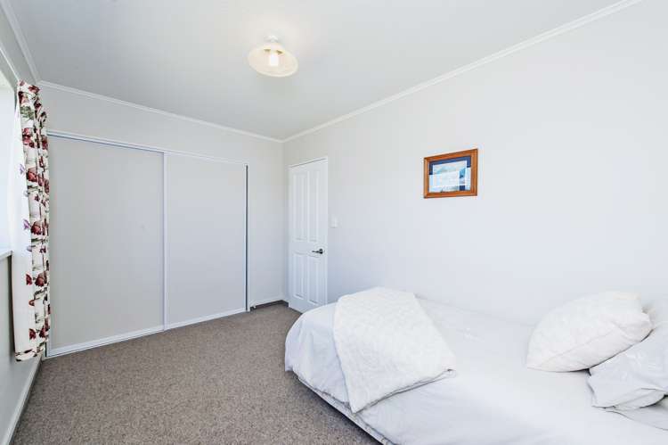 1 Devon Crescent Darfield_16