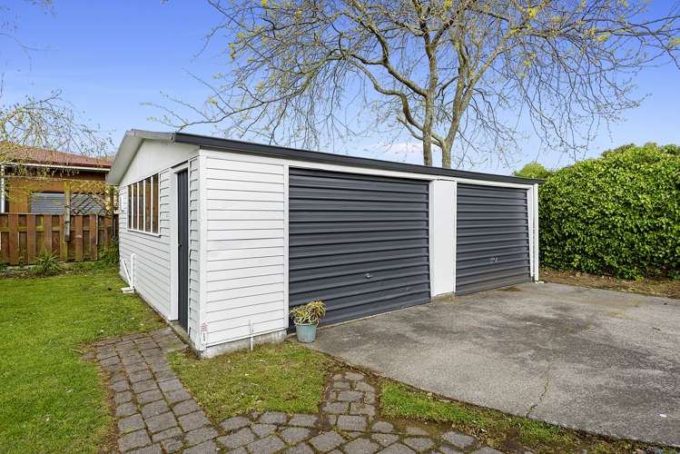 94 Naylor Street Hamilton East_19