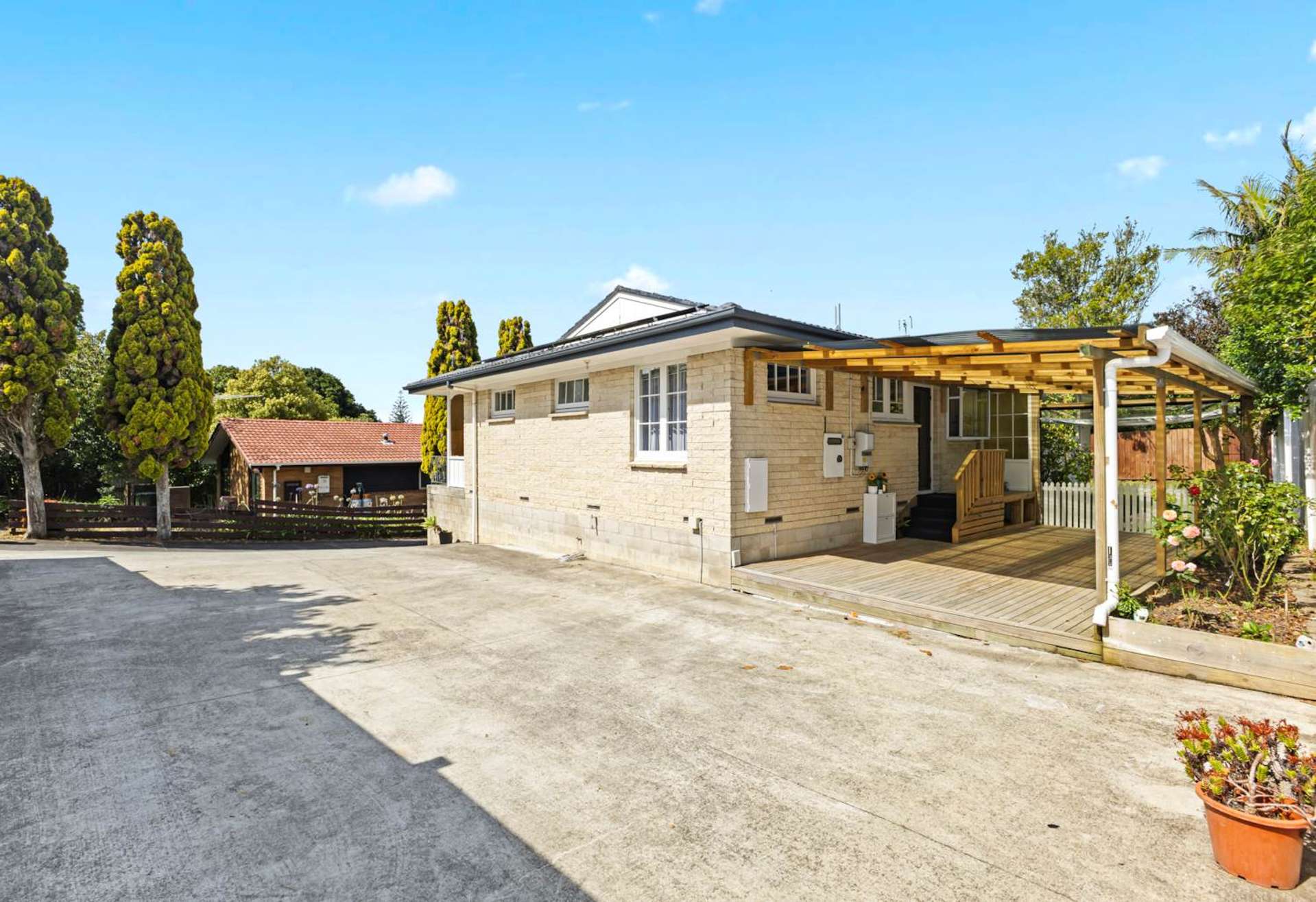 1/25 Glenmore Road Sunnyhills_0