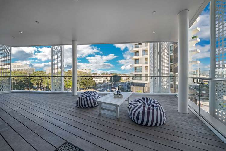 202/223A Green Lane West Epsom_3