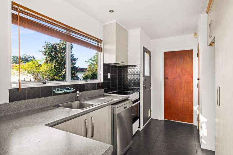 453 Kennedy Road Pirimai_1