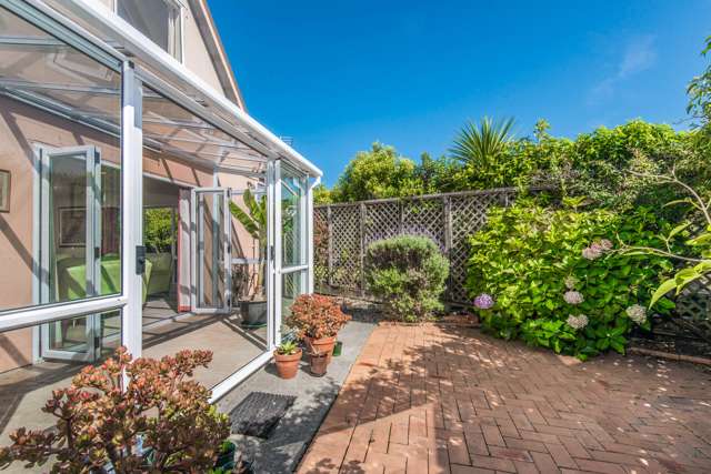 8a Kipling Street Johnsonville_1