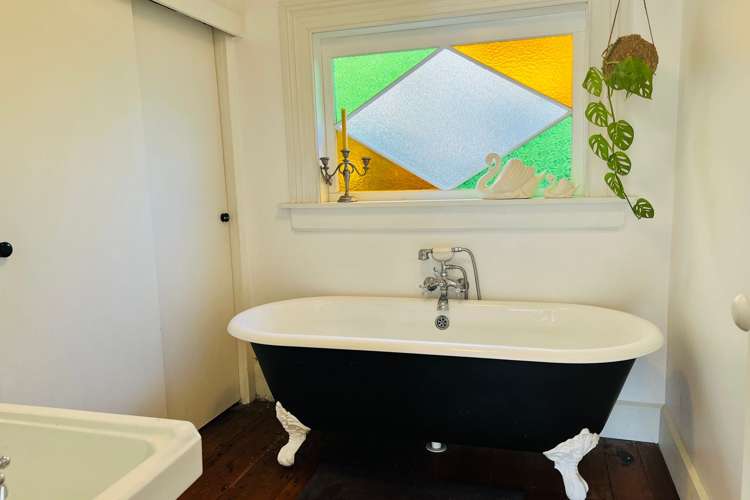 132 Edward Street Thames_11