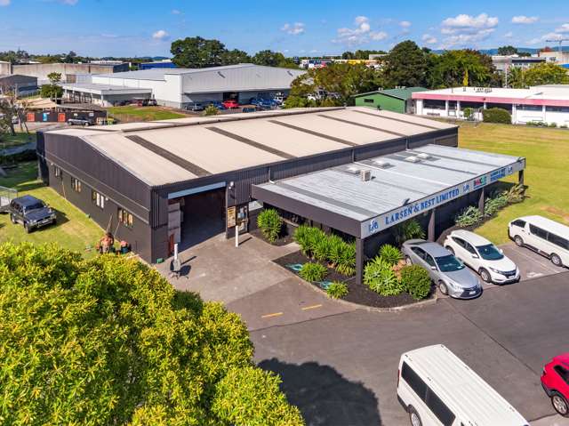 Vacant possession in West Auckland